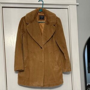 Abercrombie & Fitch Camel Teddy Faux Fur Coat